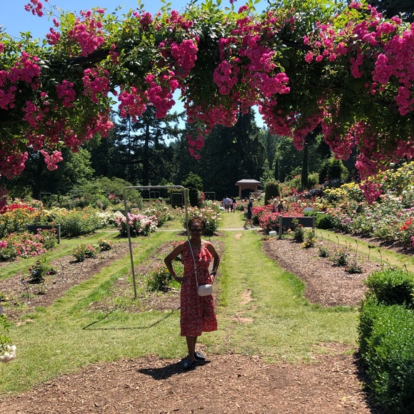 Meet your Posher, Camille - Picture 1 of 1